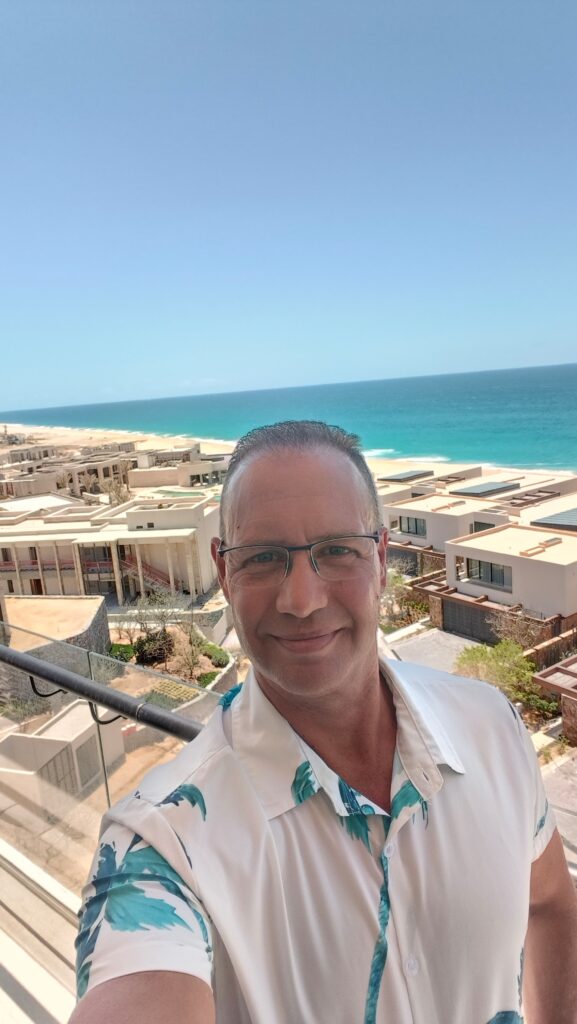 Vic Bigurra visiting Quivira Los Cabos overlooking the Pacific Ocean